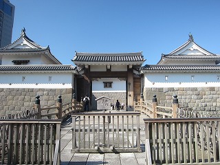 城跡入口の門