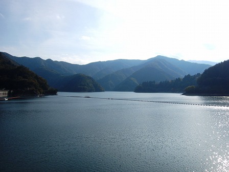 奥多摩湖