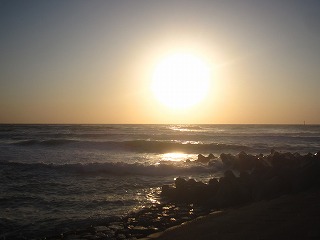 相川から望む夕日