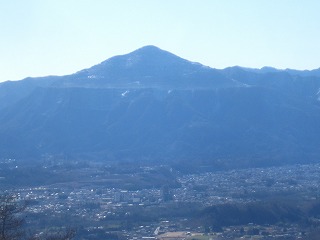 武甲山