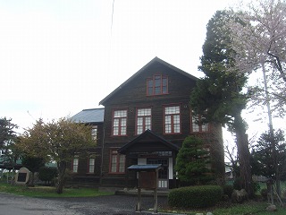 鏡ヶ丘記念館