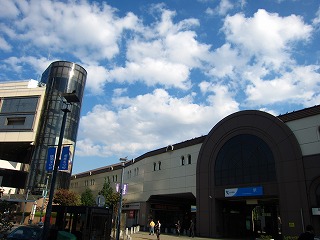 狛江駅