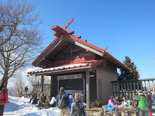 奥の院