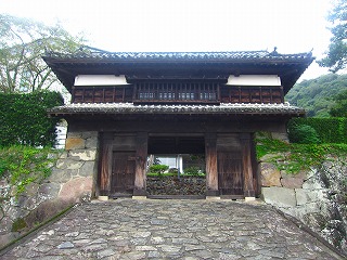 三の丸楼門