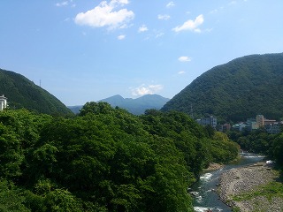 高原山を望む