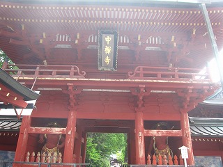 中禅寺（立木観音）山門
