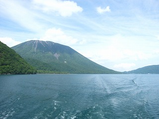 遊覧船上からの風景