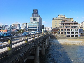 三条大橋