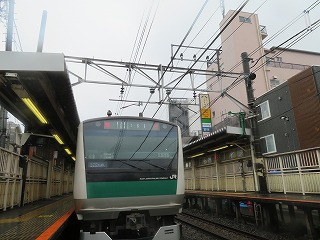 JR\w