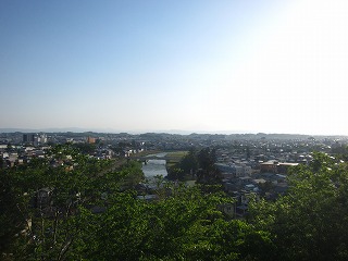 横手城跡から見た横手市街地の風景