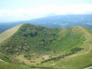 寒風山園地・初夏の風景