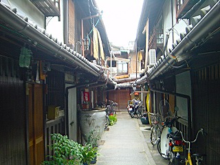 西陣・三上家路地の風景