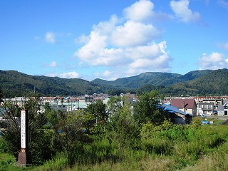 旧北炭夕張新炭鉱抗口前から望む夕張の風景