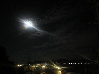 呼子・加部島から見た満月の風景