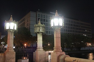 大阪・淀屋橋の夜景
