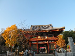 目黒不動尊、門前の風景