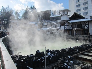 草津温泉、湯畑の風景
